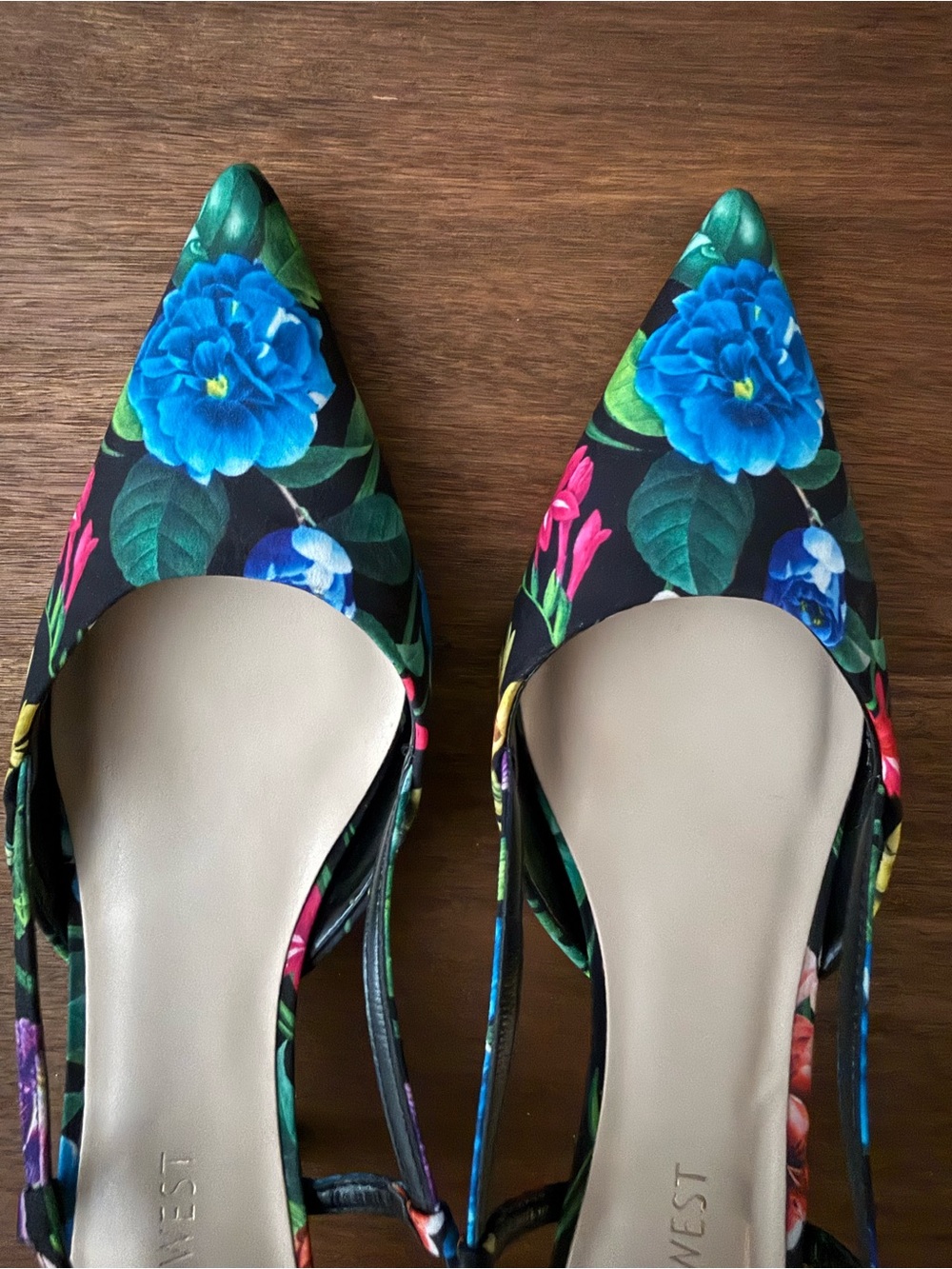 Nine West Black Floral Pointed Slingback Heels